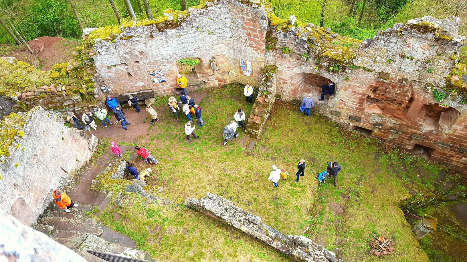 visiteurs château nouveau-windstein visiteurs château nouveau-windstein
